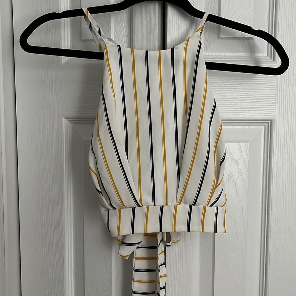 BOSTON BOUTIQUE CROP TOP